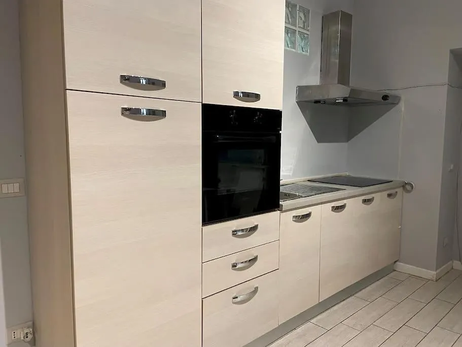 Apartament Madison 16 Mediolan